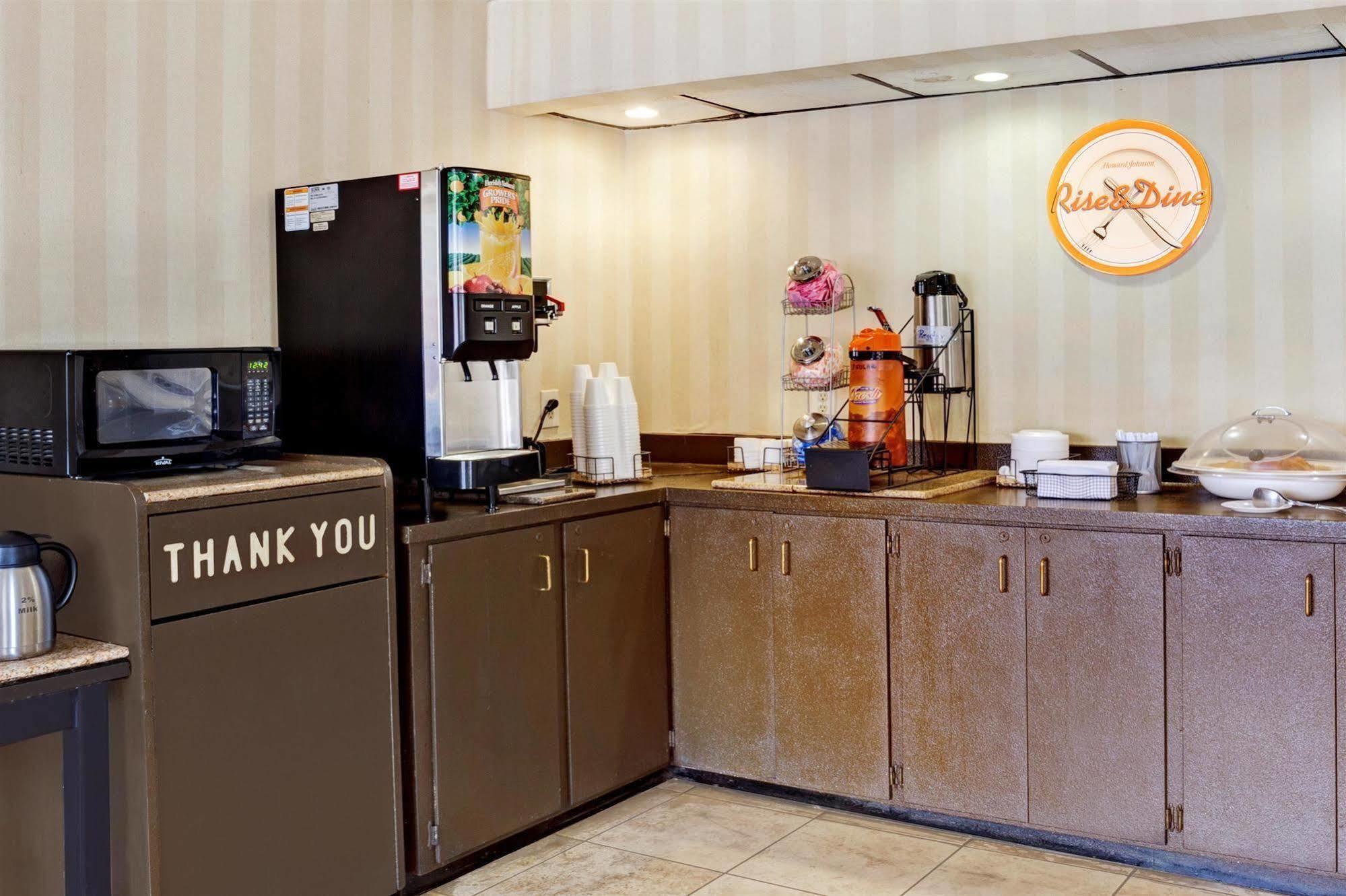 Super 8 By Wyndham Nashville Downtown Ngoại thất bức ảnh